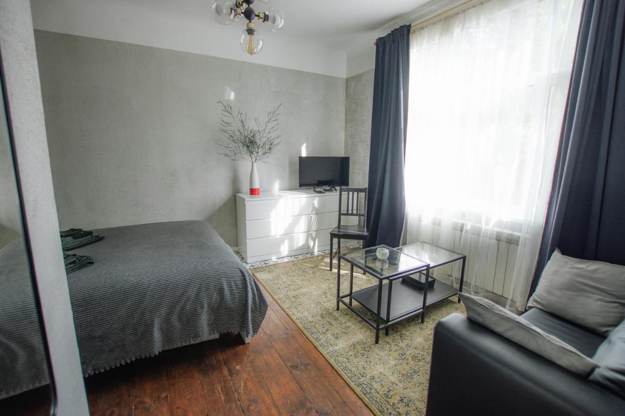 "Quiet Center" Apartment, Close To Train Station 투쿰스 외부 사진