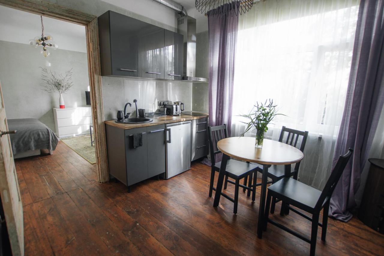 "Quiet Center" Apartment, Close To Train Station 투쿰스 외부 사진